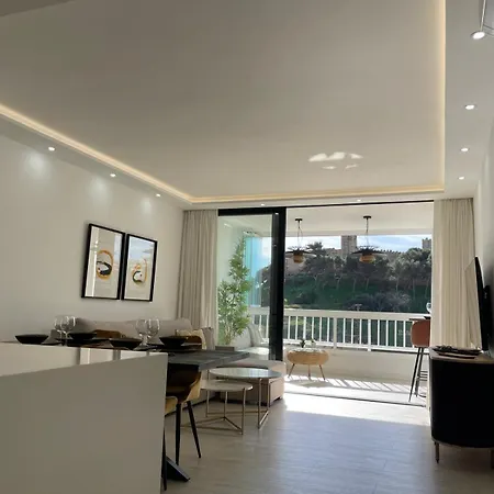 Apartment Dreams